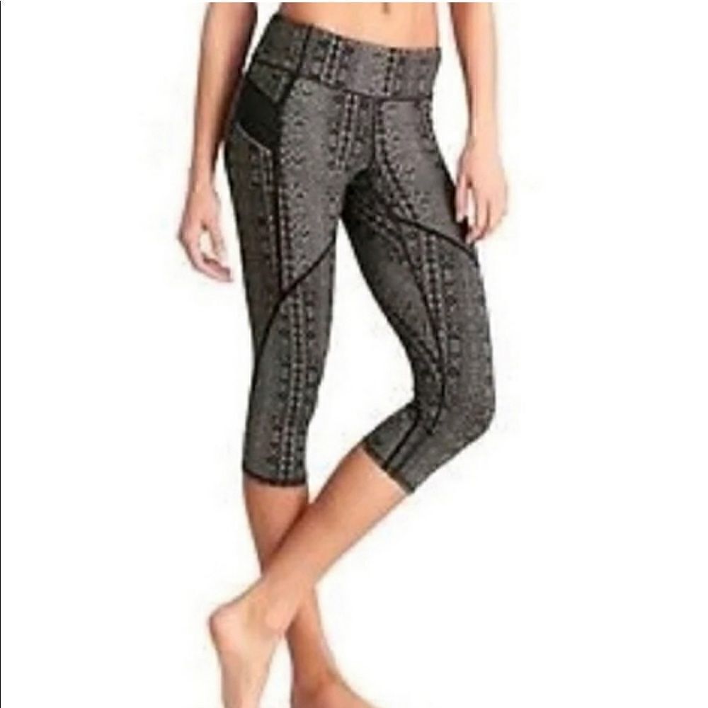 Athleta | Prisma Stride workout cropped leggings